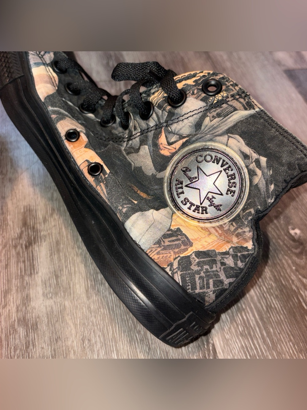 DC Comics x Converse Chuck Taylor All Star High Batman - Size 7 Men’s 9 Women’s - Picture 6 of 10